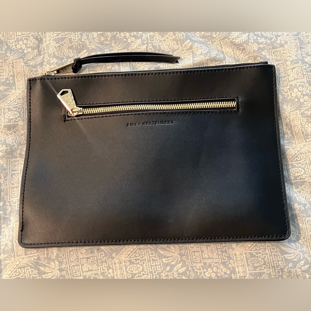 Aimee Kestenberg Womens Black Leather Clutch Gold Hardware